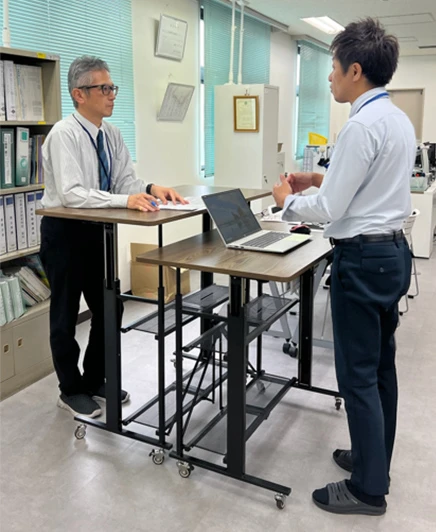 立ち会議